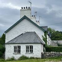 3 Graig Terrace end building