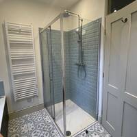 Shower Stable Cottage
